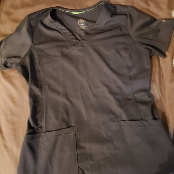 Healing Hands scrub top - Picture 1 of 5